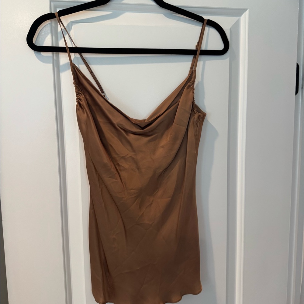 Aritzia Wilfred Allusion Fitted Camisole